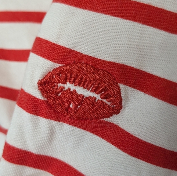 St. Tropez Embroidered Graphic Tshirt - Red white striped - Size L - Picture 3 of 9